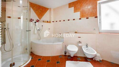 1. OG Badezimmer 1 - 