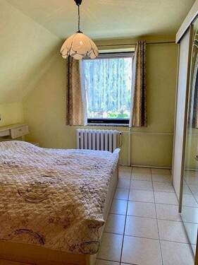 Schlafzimmer (DG) - 