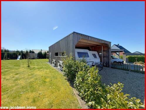 Doppelcarport an der Nordwestlichen Grundstücksecke - 