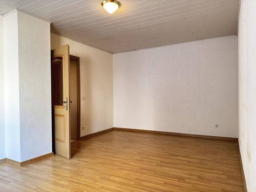 Wohnzimmer Ansicht 2 - Einfamilienhaus mit 115,00 m² in Weilerswist zum Kaufen