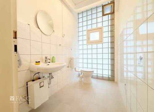 Badezimmer - (KI generiert) - 