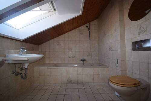 Badezimmer (2).JPG - 