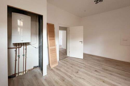 Küche mit Gasetagenheizung - 