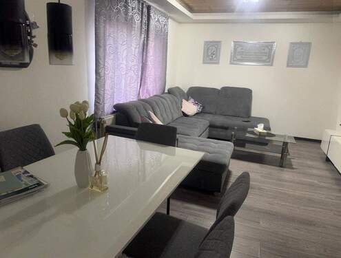 78abaf04-4046-4a5f-ac00-8833bf14dae0.jpg - 