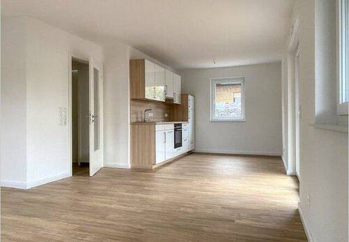 Wohn- und Essbereich - 2 Zimmer Etagenwohnung zur Miete in Oldenburg
