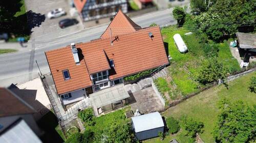 25018-RL-01 - Komplett saniertes Wohnhaus mit angebauter Scheune u. schönem Garten direkt im Ortskern