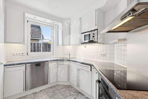 Küche - Doppelhaushälfte mit 136,60 m² in Düsseldorf zum Kaufen