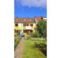 Großzügiges Familienhaus mit Garten in ruhiger begehrter Lage von Langwasser *provisionsfrei* - Nürnberg