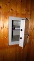 Wandsafe im Kellerraum 1 - 