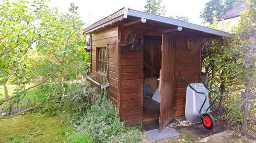 Gartenhäuschen - 5 Zimmer Reihenmittelhaus in Nürnberg