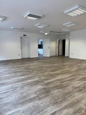 große Fläche (6).jpeg - Büro mit 155,00 m&sup2; in Syke zur Miete