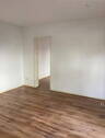 Durchgang zum Schlafzi. - Terrassenwohnung mit 50,70 m² in Hannover zum Kaufen