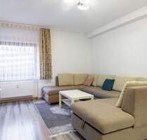 Familienfreundliche 6-Zimmer-Wohnung mit Balkon in Wiesbaden Medenbach