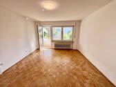 Zimmer 2 EG mit Balkon/Garten - 