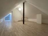 WHG 2 Spitzboden - 