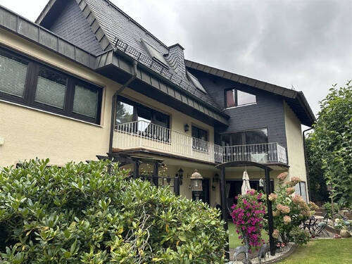 Außenansicht - 9 Zimmer Einfamilienhaus zum Kaufen in Herrstein