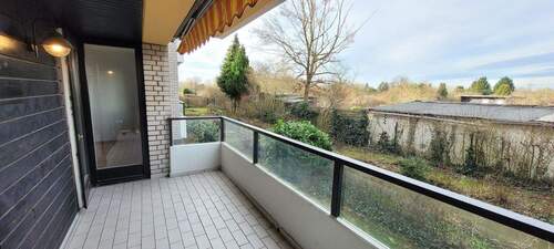 großzügiger Balkon - Südwest - 