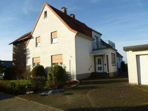 H-S-170-Hausansicht Ost.jpg - 7 Zimmer Mehrfamilienhaus, Wohnhaus in Enger