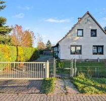 Ländliche Idylle bei Dargun: Einfamilienhaus mit 5 Zimmern und großem Grundstück