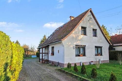 Hausansicht vorn - 5 Zimmer Einfamilienhaus zum Kaufen in Dargun