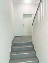 Treppenhaus + Eingang - 