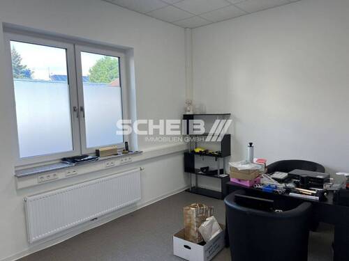 weitere Einzelräume - Büro mit 254,00 m&sup2; in Crailsheim zur Miete