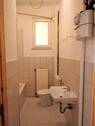 Badezimmer mit Badewanne - 