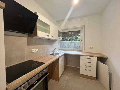 Küche - 3 Zimmer Etagenwohnung zur Miete in Bad Vilbel