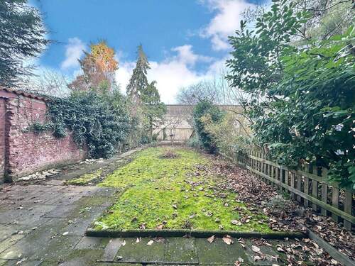 garten - 6 Zimmer Mehrfamilienhaus, Wohnhaus in Düsseldorf