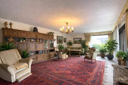 Wohnzimmer - 5 Zimmer Bungalow in Ainring