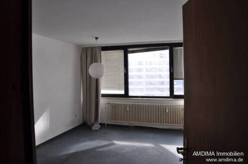 Wohnzimmer - 2 Zimmer Etagenwohnung in Nürnberg