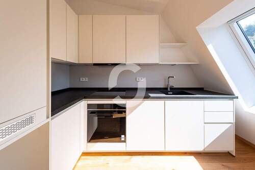 DSCF0068 - 2 Zimmer Etagenwohnung zur Miete in Stuttgart