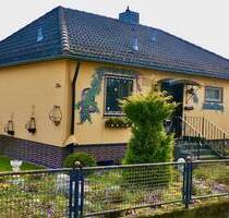 kleines Bungalow Nähe Klinikum - 1.250,00 EUR Kaltmiete, ca.  101,00 m² Wohnfläche in Kassel (PLZ: 34225) Fasanenhof