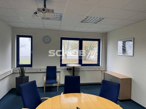 Einzelräume im Erdgeschoss - 