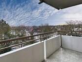 Balkonaussicht - 2 Zimmer Etagenwohnung zum Kaufen in Kriftel