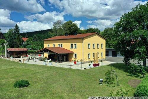 Ansicht SüdOst - Wohnensemble in der Lausitz - 1.250.000,00&nbsp;EUR Kaufpreis, ca.&nbsp; 305,00&nbsp;m&sup2;&nbsp;Wohnfl&auml;che