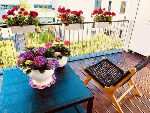 Bild 1 - Elegante 3-Zimmer-Wohnung im 2. OG mit Balkon in Scharnhauser Park