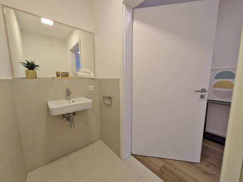 Gäste WC - Etagenwohnung mit 95,00 m² in Stuhr zum Kaufen