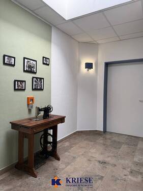 OG - 4 Zimmer Büro zur Miete in Gilching