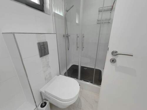 Erdgeschoss Badezimmer - 