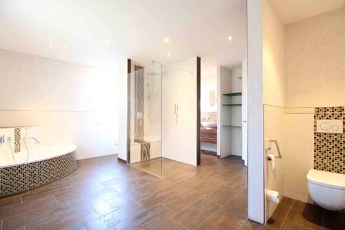 Master-Bad Ansicht 2 - 