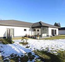 Exklusiver Design-Bungalow mit Wintergarten, Smart Home und 1.269 m² Grundstück - Goslar Hahnenklee