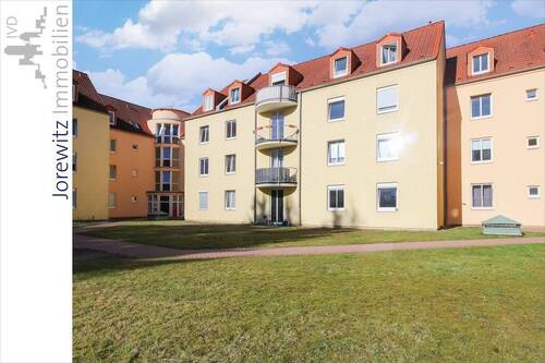 002 - Balkonansicht - 2 Zimmer Etagenwohnung zur Miete in Bielefeld