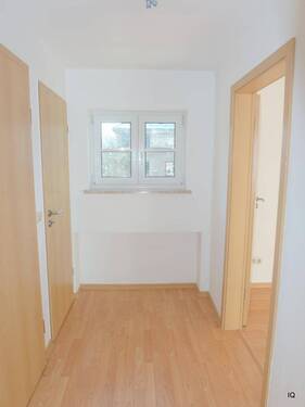 Flur - 2 Zimmer Etagenwohnung zur Miete in Nossen