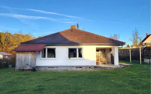 Aussenansicht 3 - 5 Zimmer Bungalow in Calden