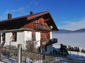 Außenansicht von Straßenseite - 6 Zimmer Einfamilienhaus zum Kaufen in Viechtach