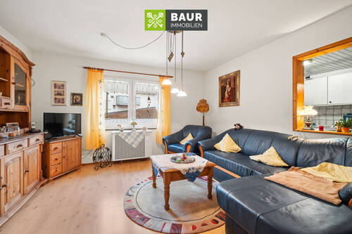 2,5-Zi-Whg. 1.OG Wohnzimmer - 