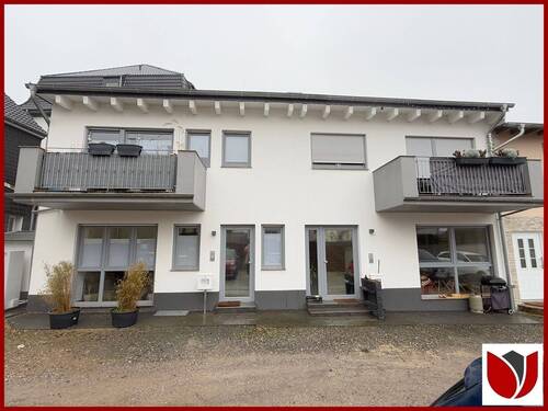 Ansicht WE 17 (links) und WG 18 (rechts) - 3 Zimmer Mehrfamilienhaus, Wohnhaus zum Kaufen in Solingen