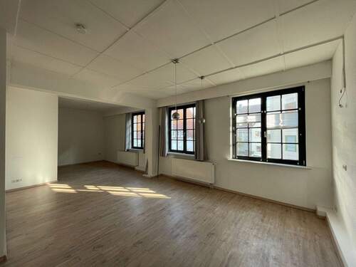 Wohn-/Essbereich - 'Loftwohnung' sucht neue Mieter