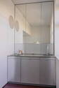 Küche mit Kochzeile - 2 Zimmer Etagenwohnung in Berlin